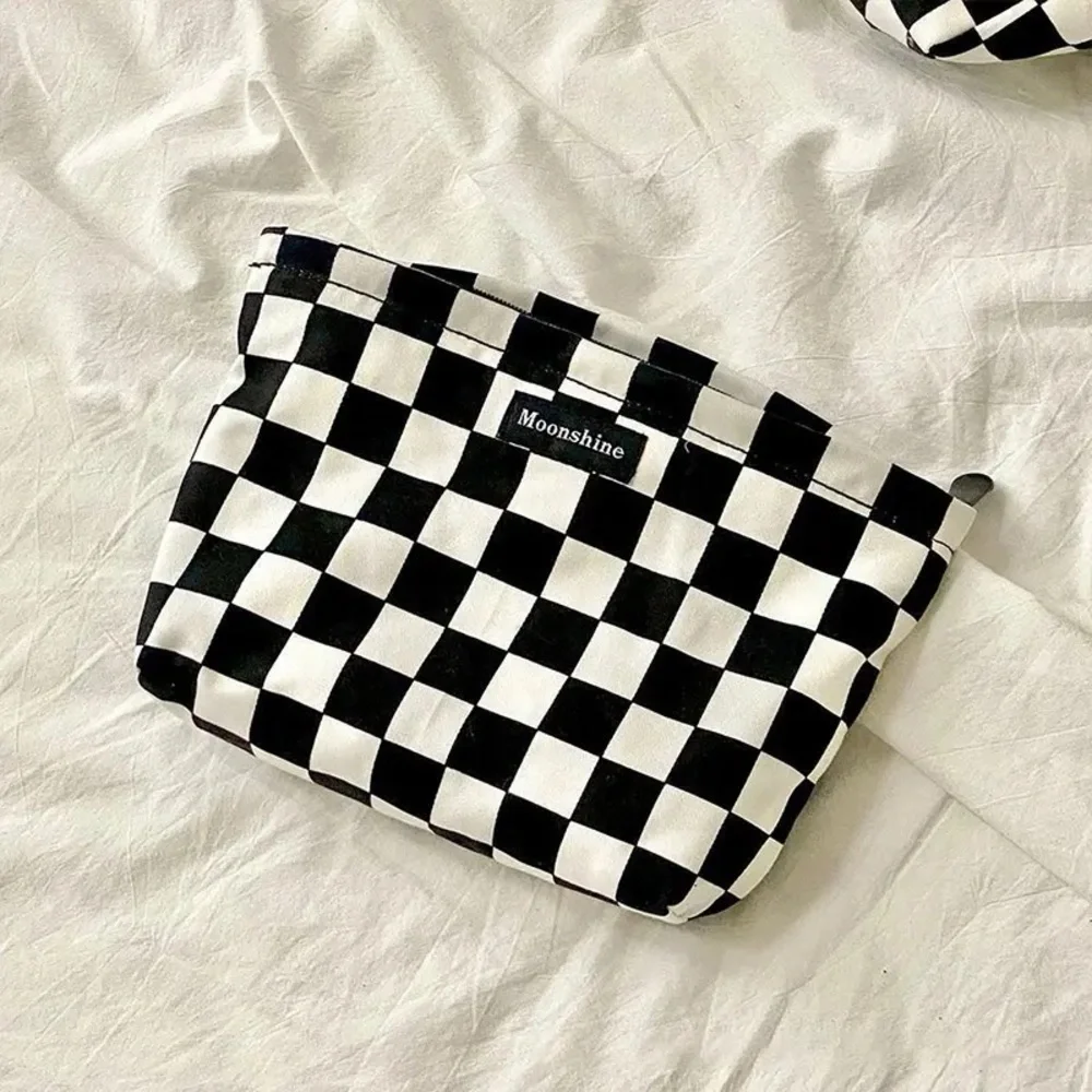 Black White Plaid Makeup Capacity Cosmetics Storage Portable Toiletry Bag goth